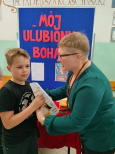 Rozstrzygnięcie XXI Powiatowego Konkursu Plastycznego na plakat pt. „Mój ulubiony bohater”. - 13