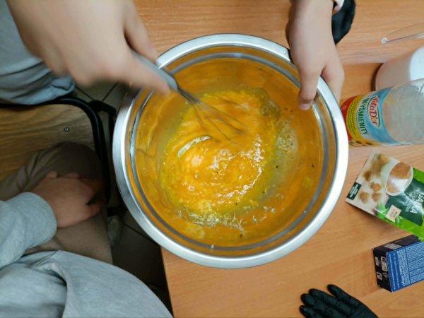 Zajęcia kulinarne – nauka przez działanie i wspólne gotowanie. — zdjęcie 56
