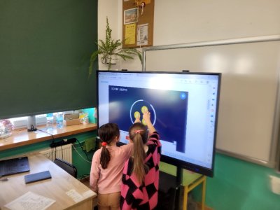 Wykorzystanie monitora interaktywnego do zajęć lekcyjnych i pozalekcyjnych w Szkole Podstawowej Nr 1 w Parczewie. - 2