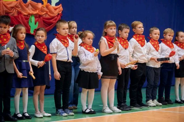 ŚLUBOWANIE KLAS PIERWSZYCH — zdjęcie 5