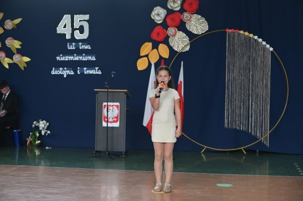Jubileusz 45- lecia Szkoły Podstawowej Nr1 im. T. Kościuszki w Parczewie — zdjęcie 9