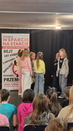 „PRZEMOC MA WIELE TWARZY” — zdjęcie 2