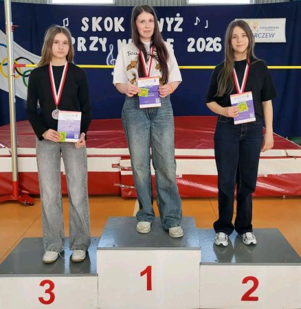 Rekordowy „Skok wzwyż przy muzyce” – sportowa walka z nałogami w SP1 — zdjęcie 5