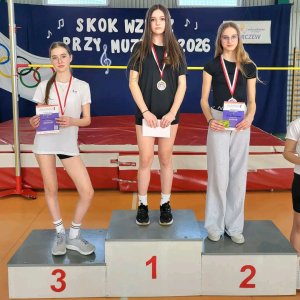 Rekordowy „Skok wzwyż przy muzyce” – sportowa walka z nałogami w SP1 - 7