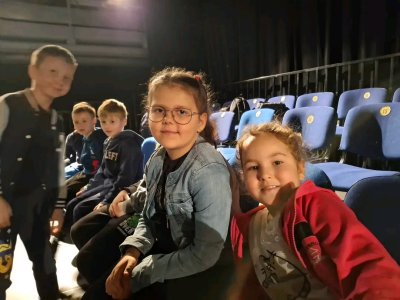 Mikołajkowa wycieczka do teatru - 10