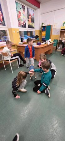 Spotkanie uczniów z przedstawicielami stowarzyszenia „Empatyczni” z Radzynia Podlaskiego — zdjęcie 10