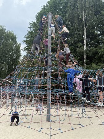Niezapomniana wycieczka do Farmy Iluzji — zdjęcie 8