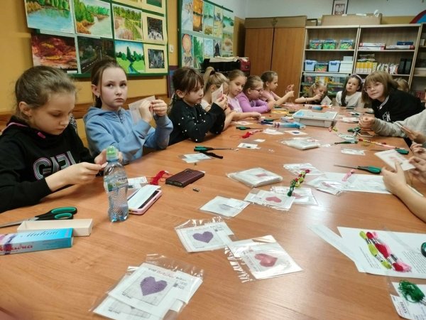 Haft krzyżykowy na kanwie — zdjęcie 1