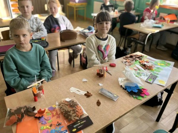 Wykonanie świeczek sojowych na Dzień Wszystkich Świętych — zdjęcie 7