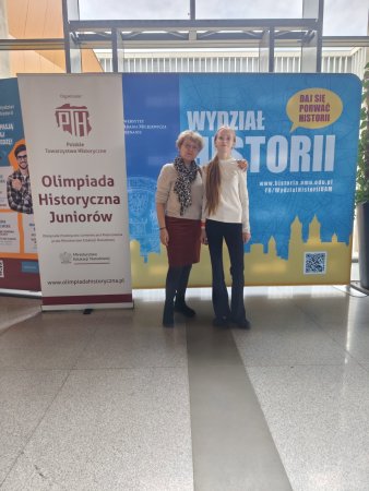 Sukces Karoliny Krzewskiej, uczennicy kl. 8B — zdjęcie 3